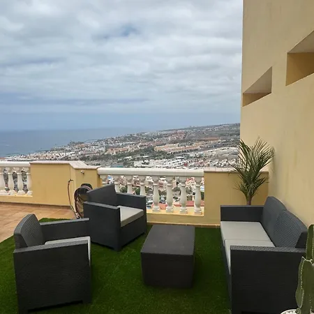 アパート In アデヘ